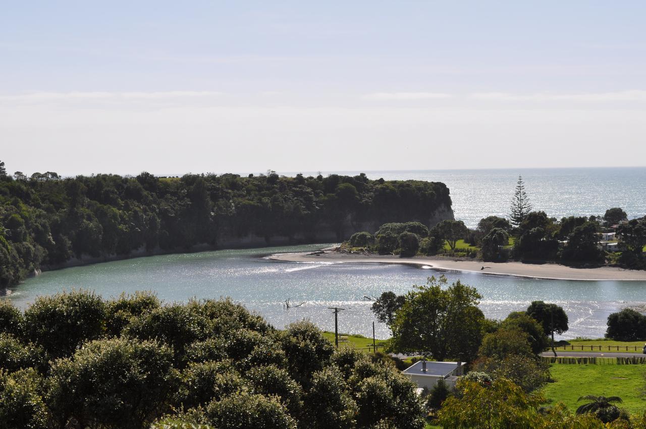Urenui Beach Camp Bagian luar foto
